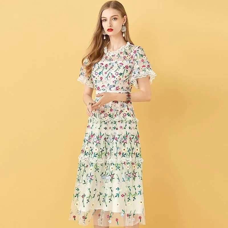 Dream Floral Lace Dress