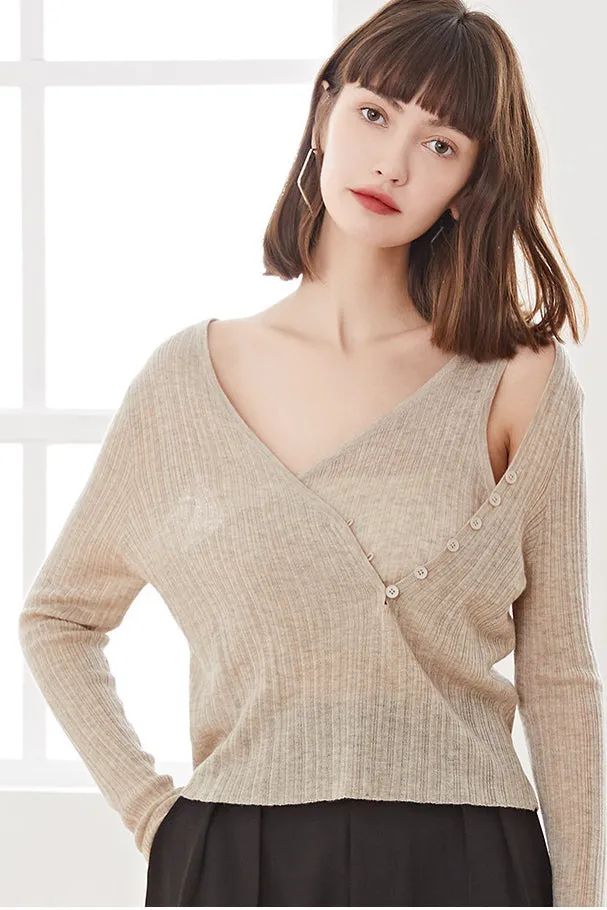 Fangyan | Asymmetrical Knit Top