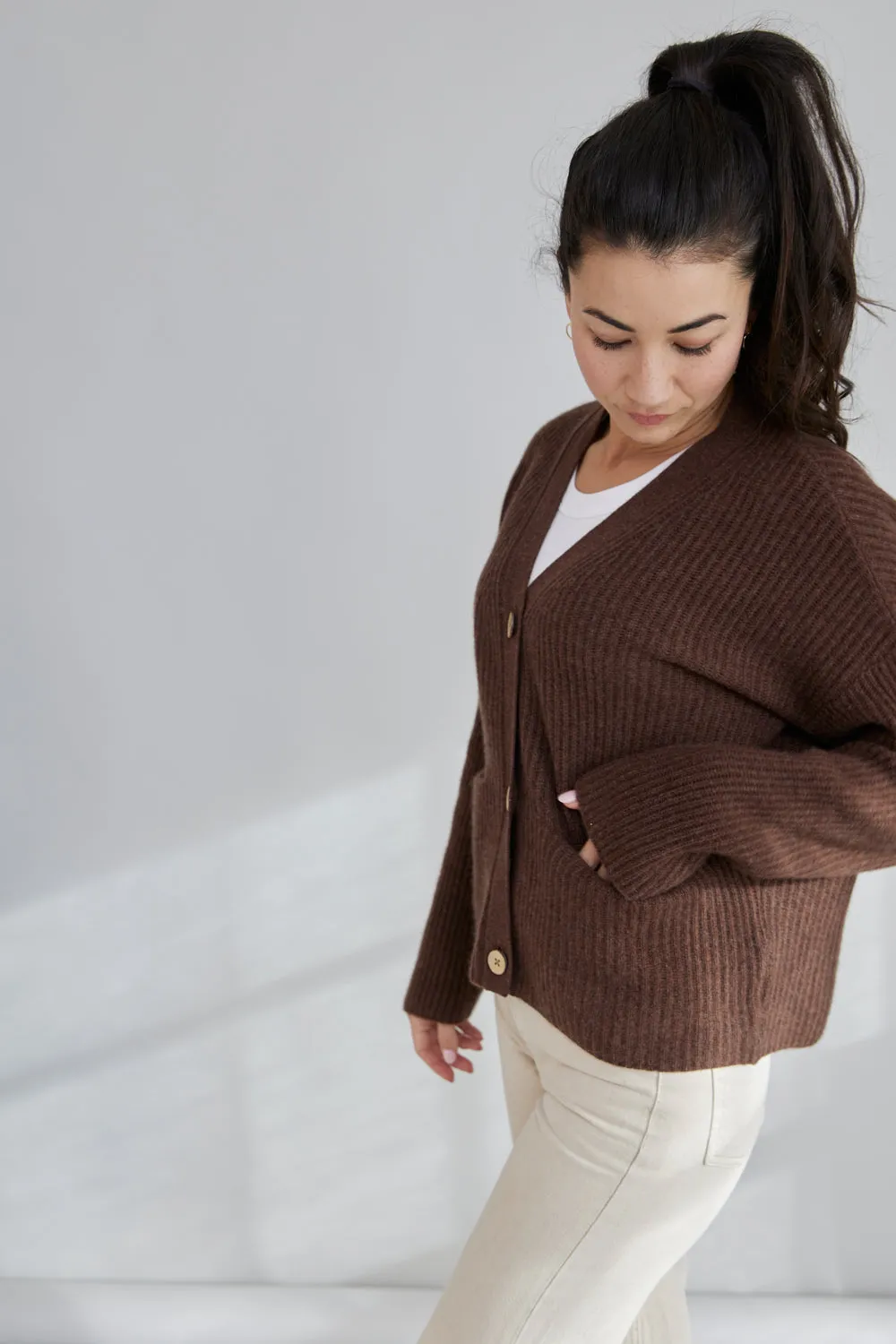 Laura Rib Cardi - Last Chance