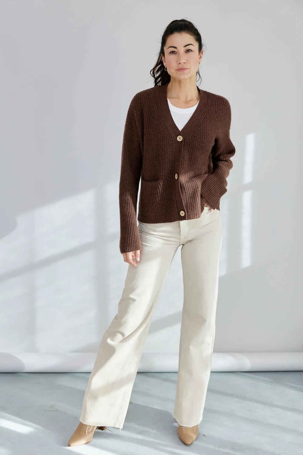 Laura Rib Cardi - Last Chance