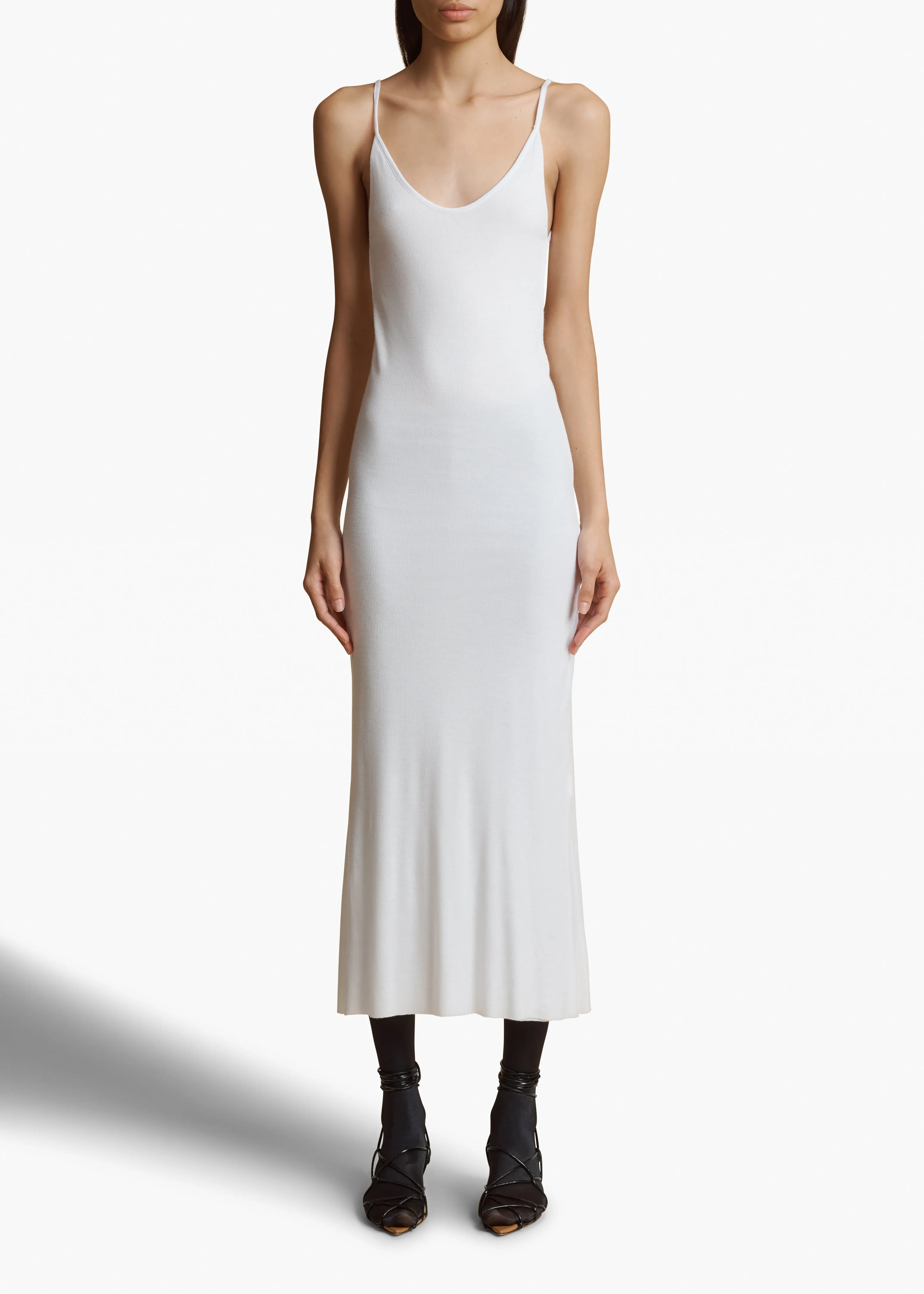 Leesal Dress in White