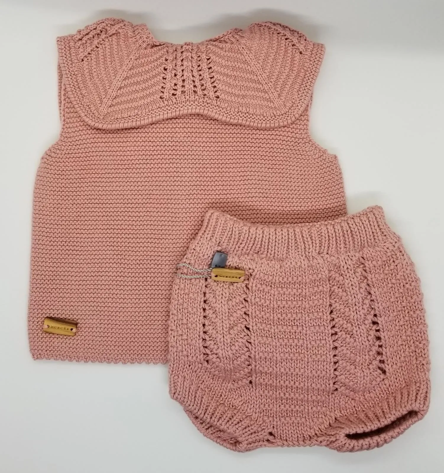Nueces Rose Knit Ondas Top