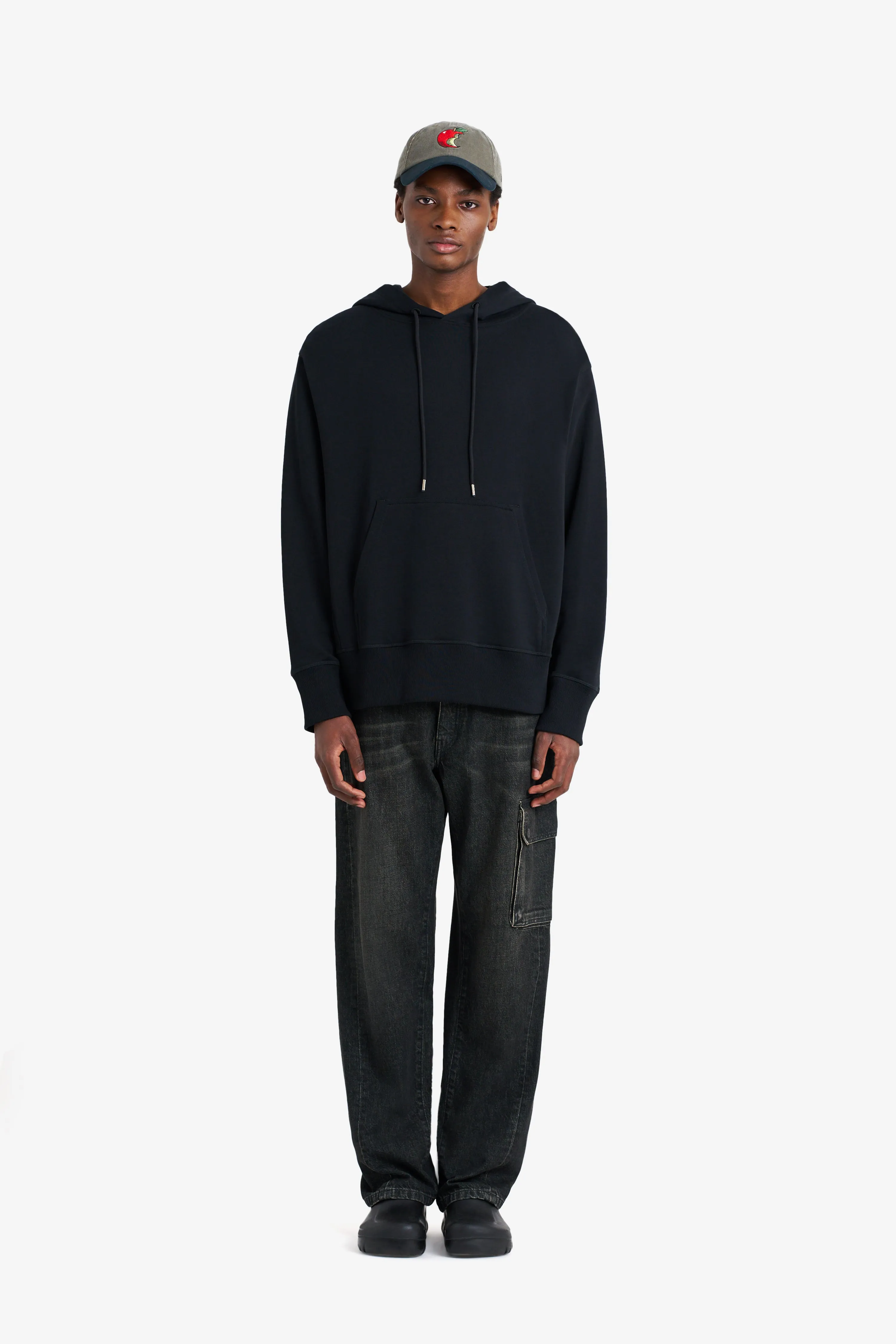 RELAX HOODIE BLACK