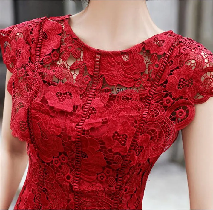 Round Neck Cap Sleeves Knee Length Floral Burgundy Lace Prom Dress, Burgundy Lace Formal Graduation Homecoming Dress