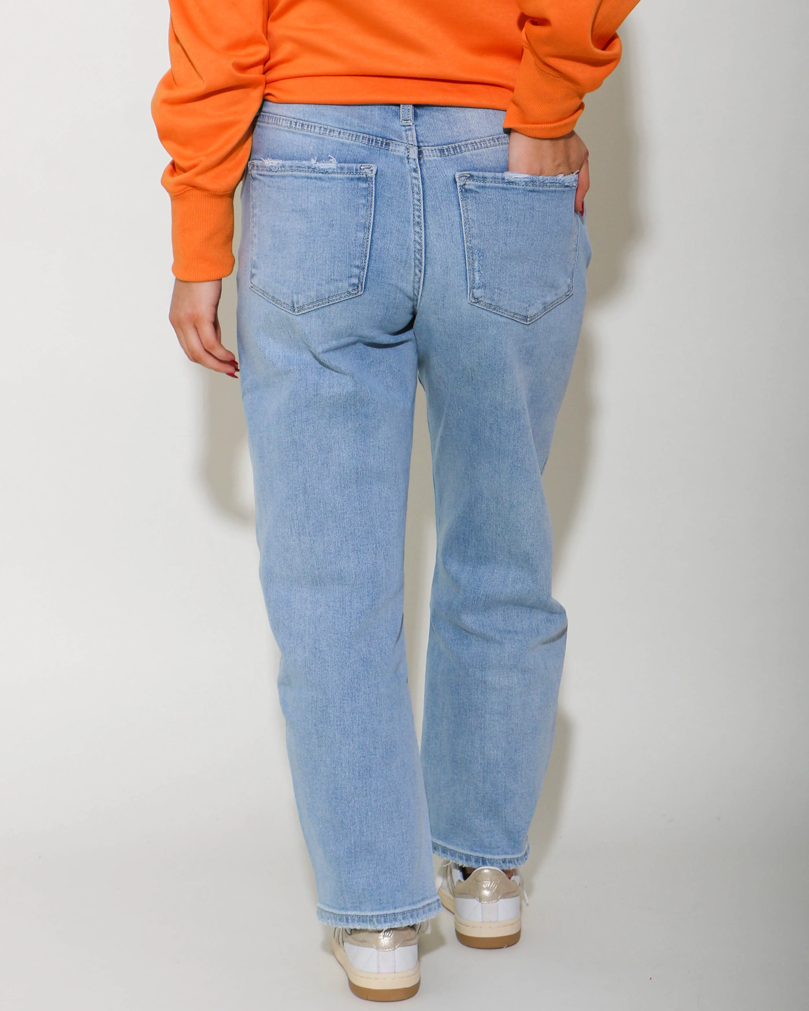 Super High Rise Barrel Jeans