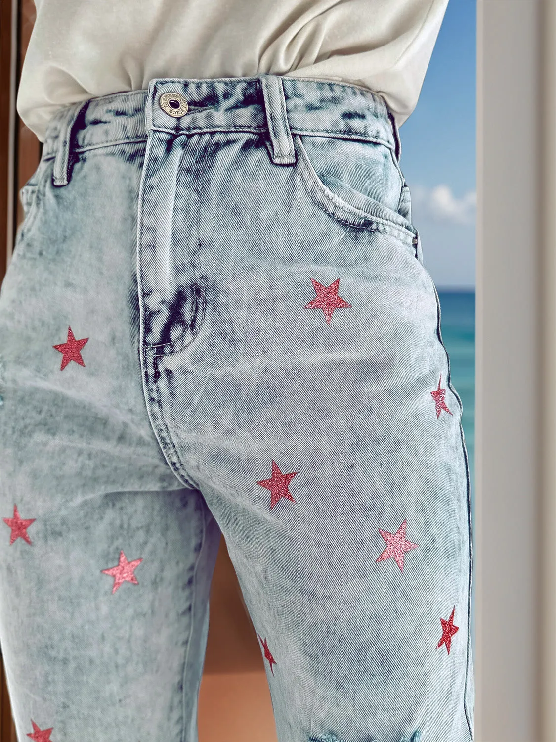 TEEK - Light Distressed Star Jeans with Pockets