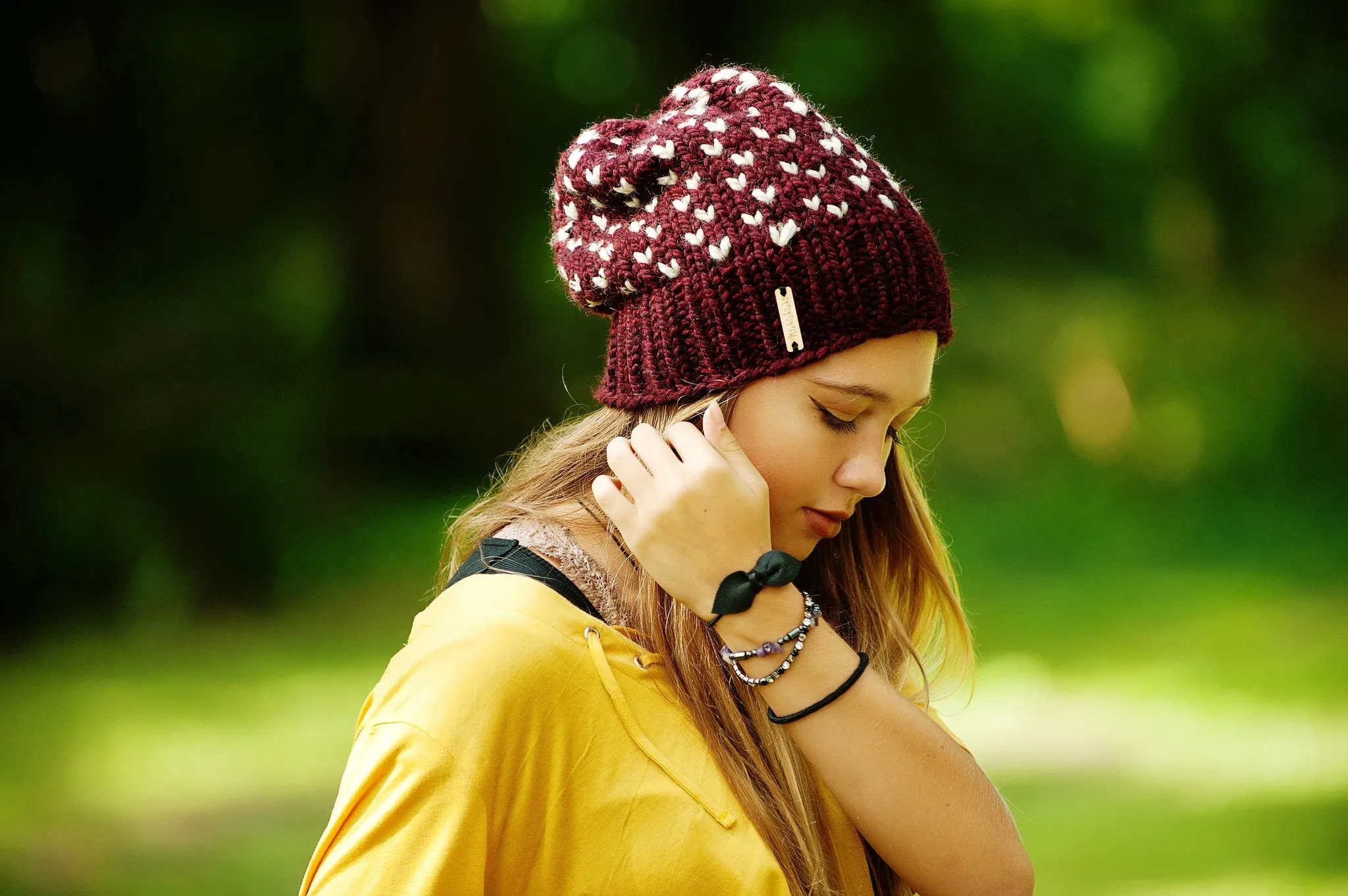 Tiny Hearts Slouchy Beanie in Claret