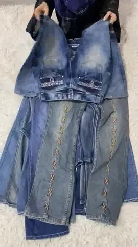 Y2k Branded Unique Flare Jeans - 10 Pcs